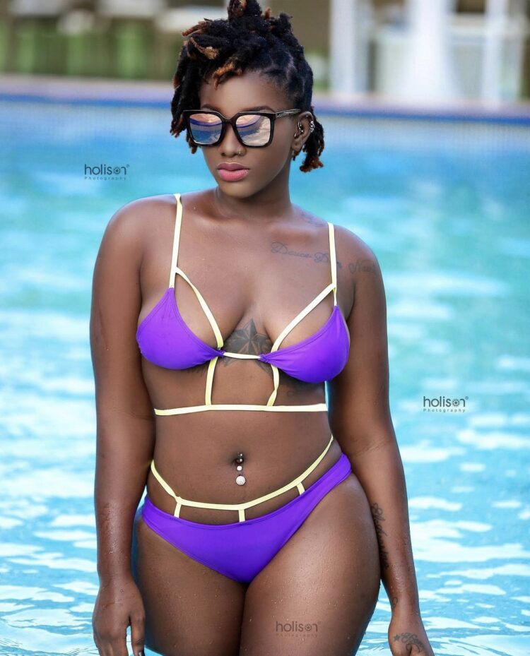 ebony reigns 1