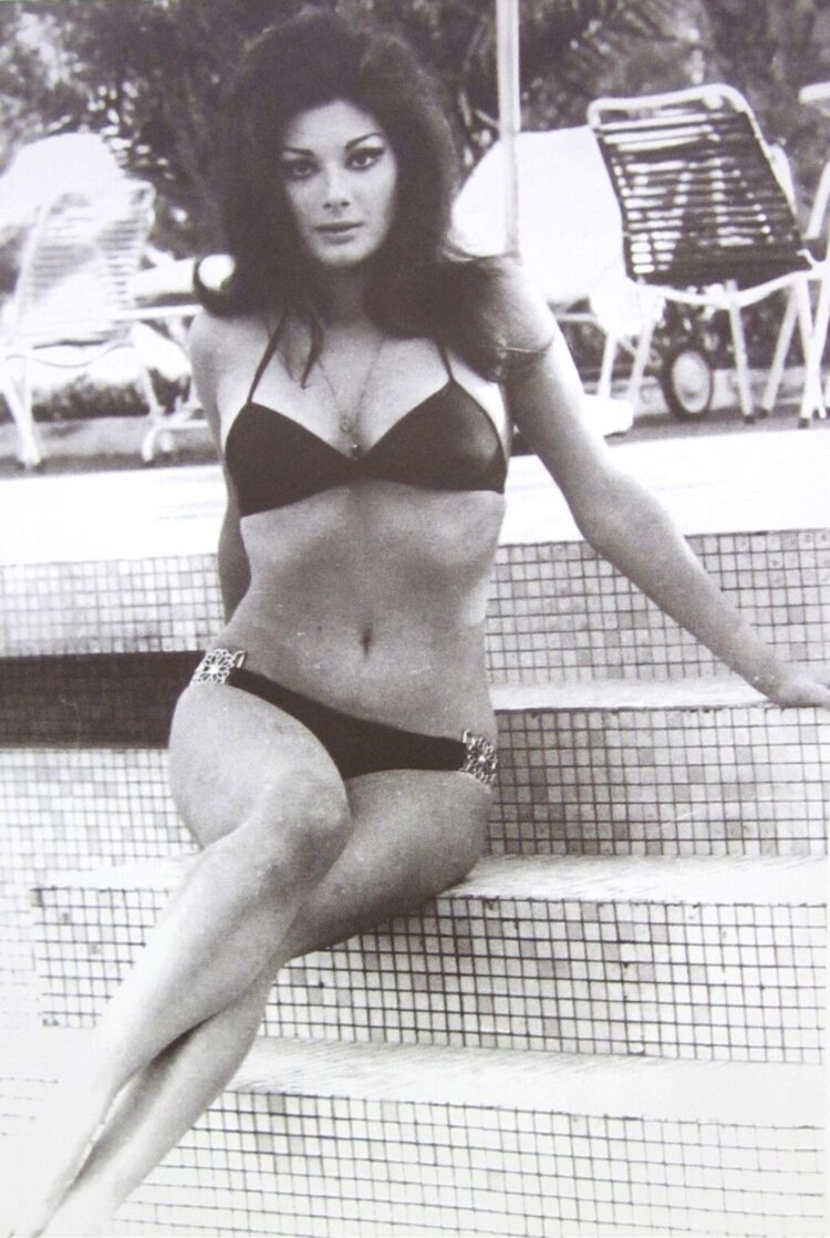 edwige fenech 4