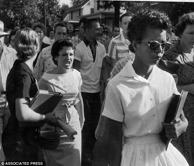 elizabeth eckford 3