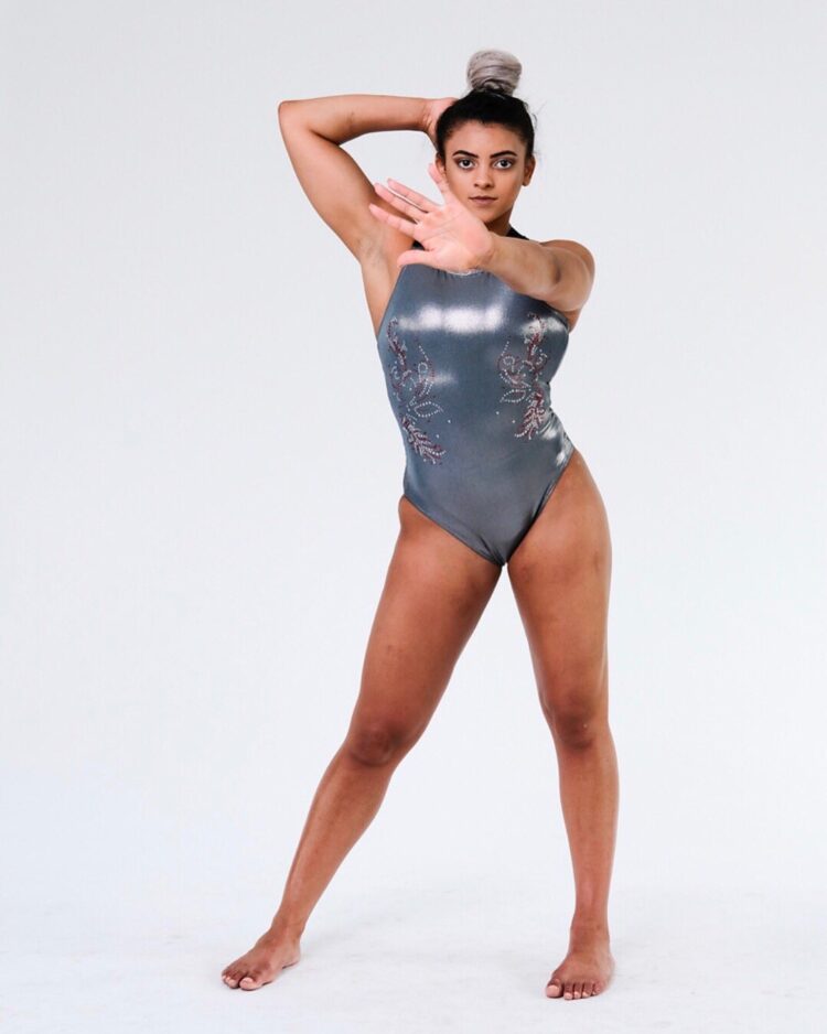 ellie downie 7