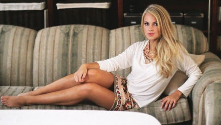 emilie marie nereng 9