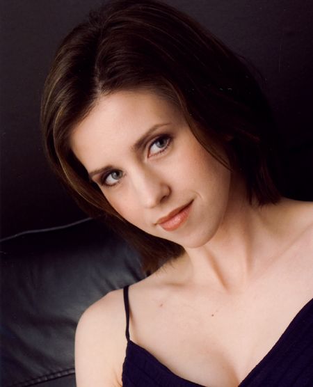 emily perkins 5