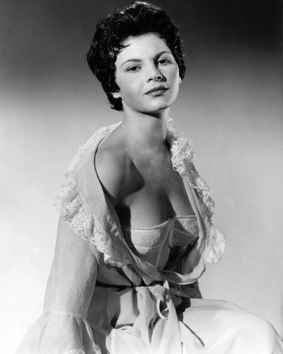 eunice gayson 9