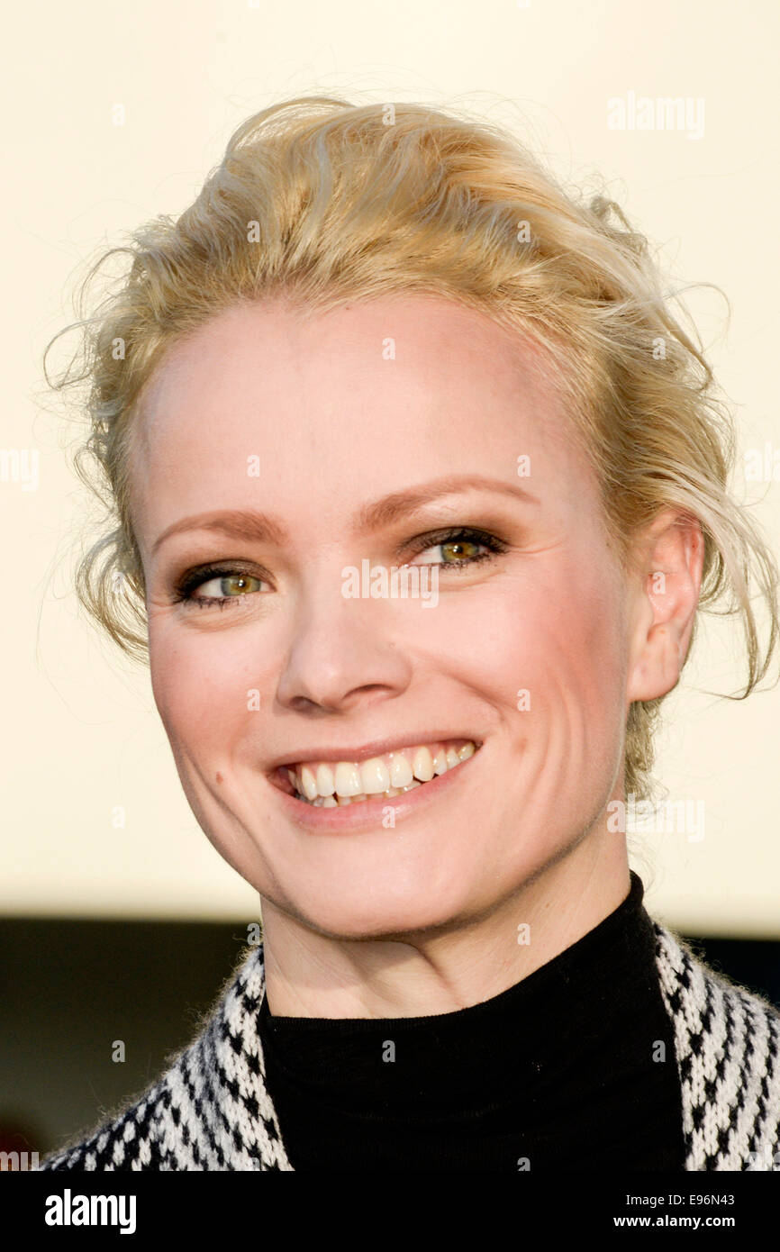 franziska troegner 5