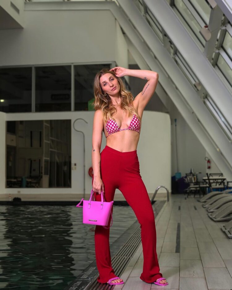 gabriela fernandes 9