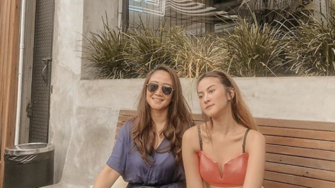 gabriella larasati 8