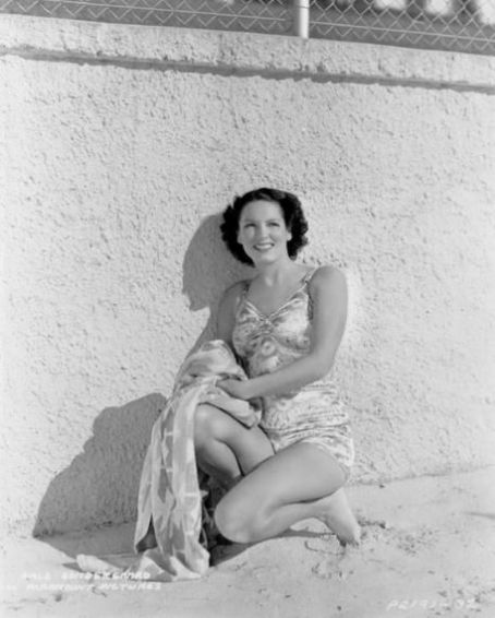 gale sondergaard 5