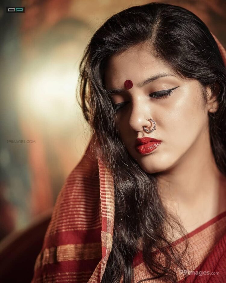 gayathri suresh 8