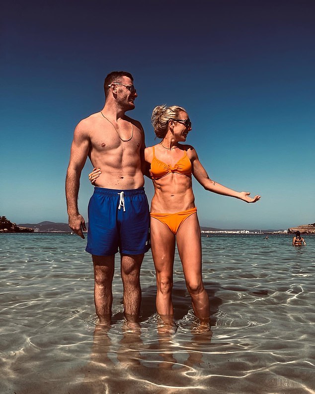 7 Hot Sexy Georgia Stanway Bikini Pics 7 Hot Sexy Georgia Stanway Bikini Pics