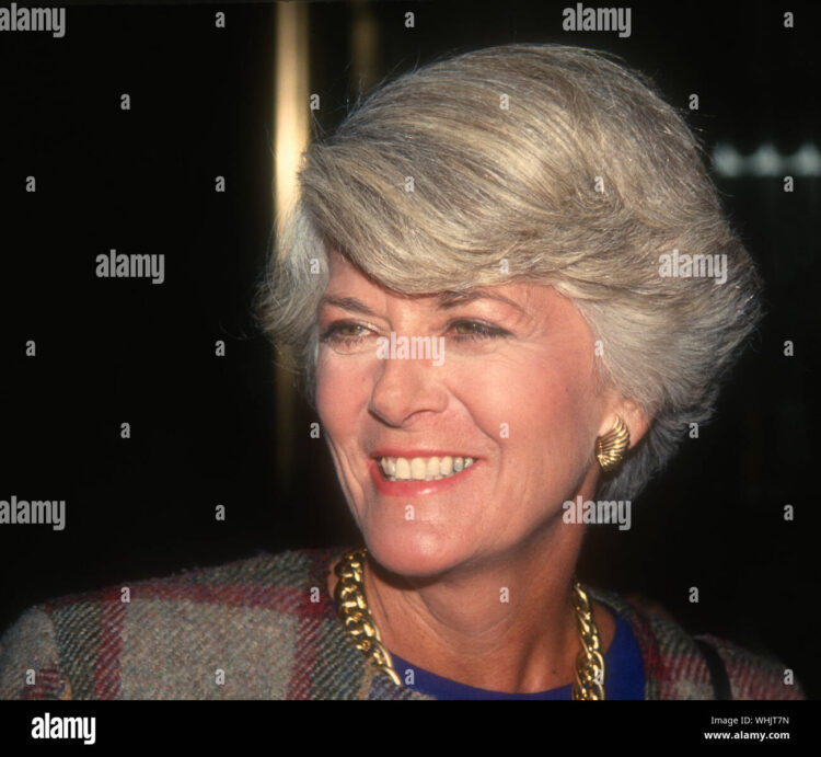 8 Hot Sexy Geraldine Ferraro Bikini Pics