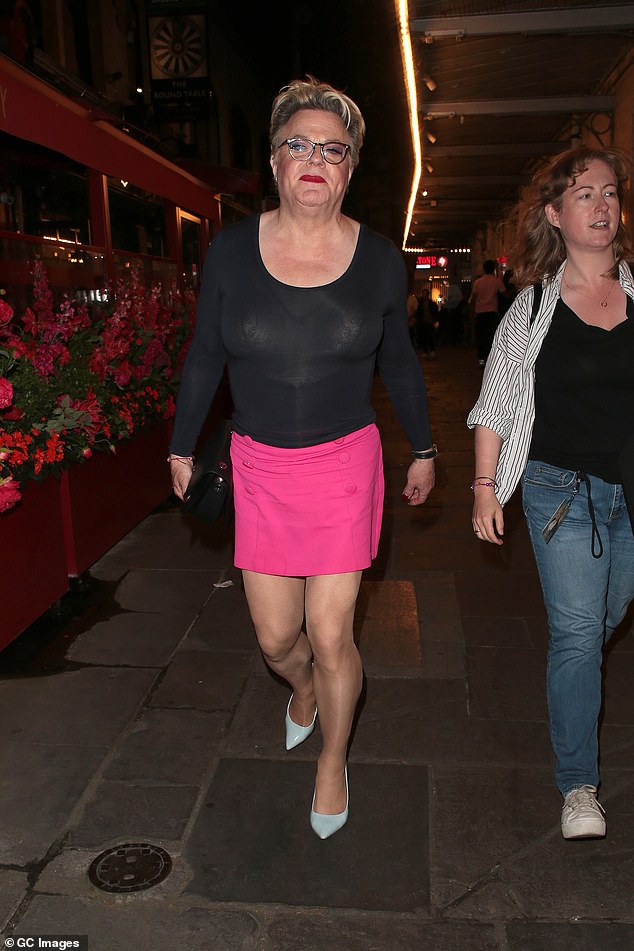 suzy eddie izzard 3