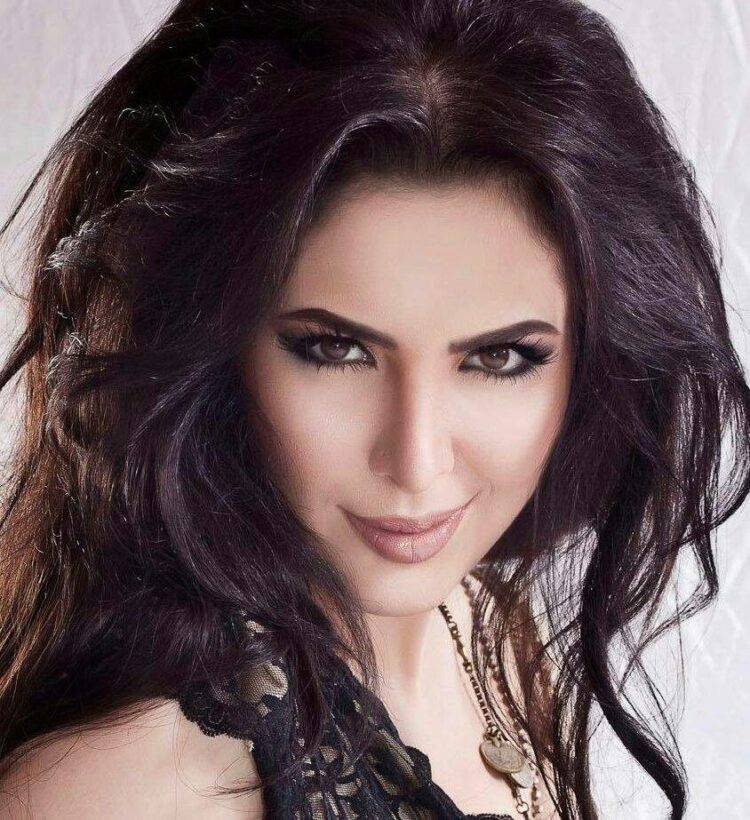 ghazal sadat 8