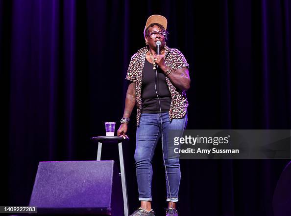 gina yashere 8