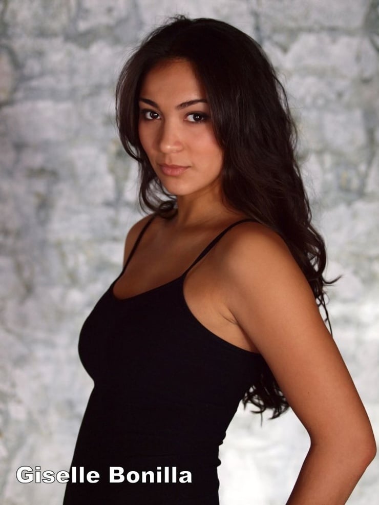 giselle bonilla 7