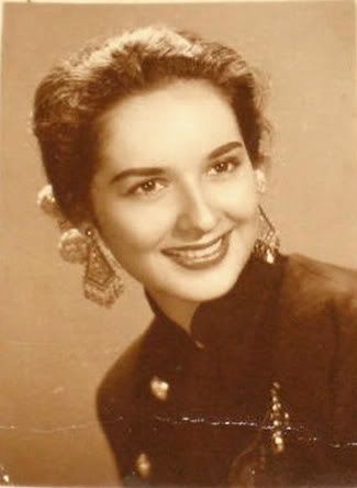 gloria romero 8