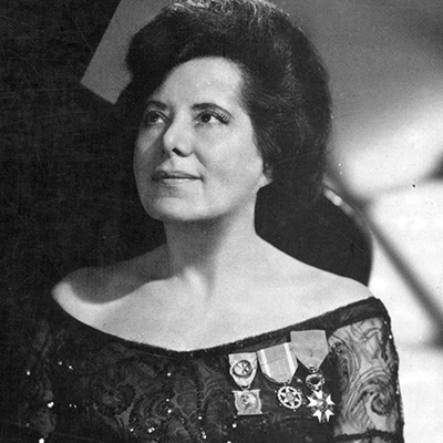 8 Hot Sexy Guiomar Novaes Bikini Pics