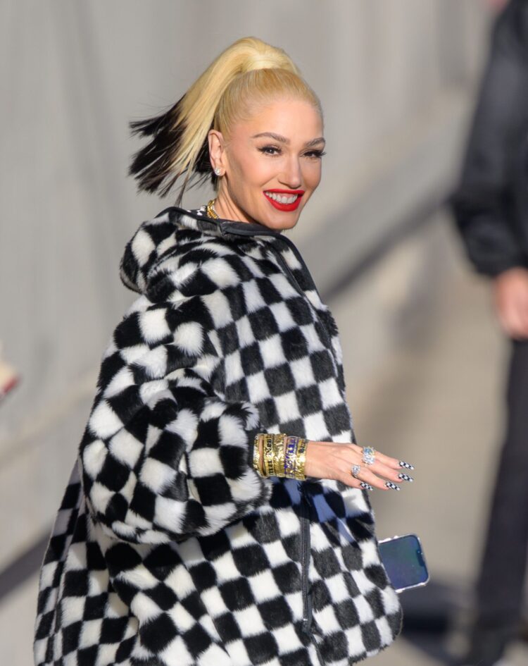 gwen singer 8 scaled