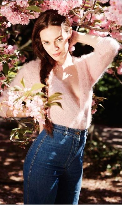 hailey benton gates 6