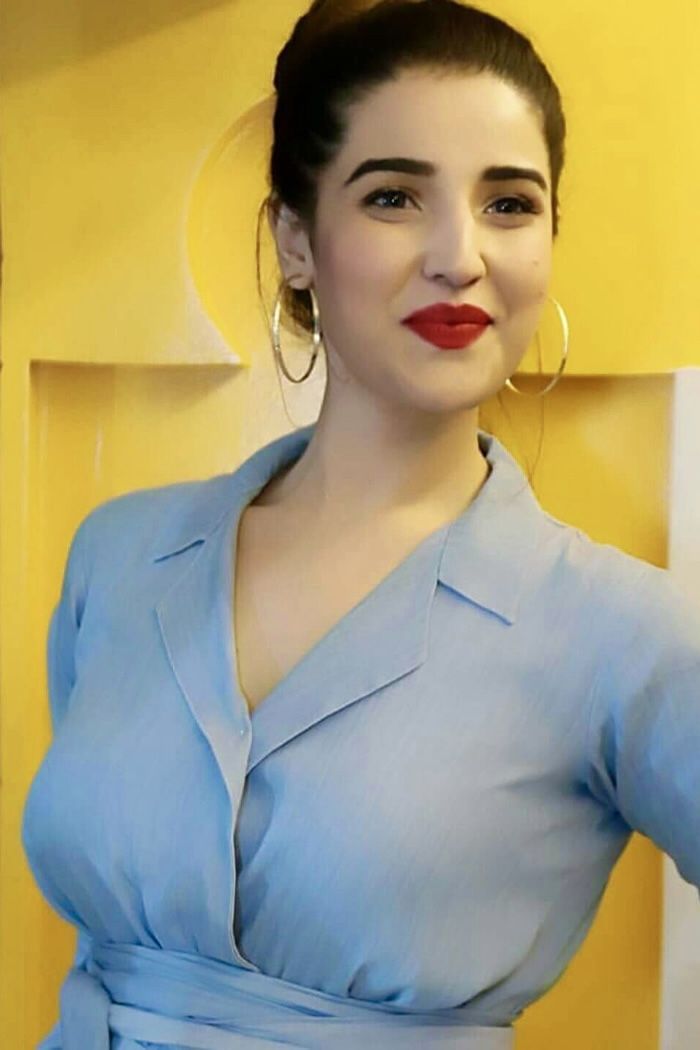 hareem farooq 4