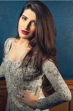 hareem farooq 6