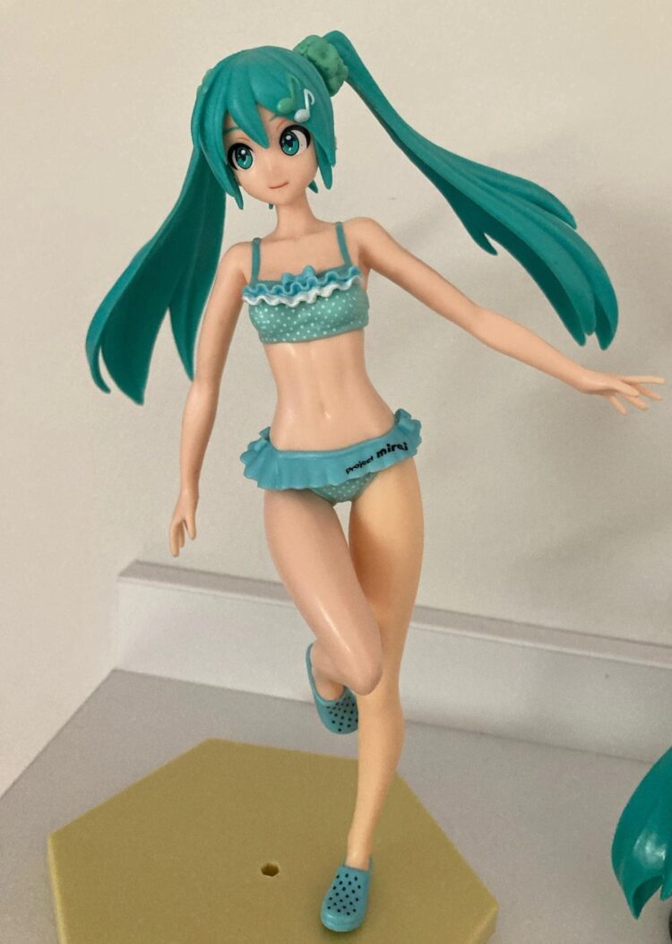 hatsune nica