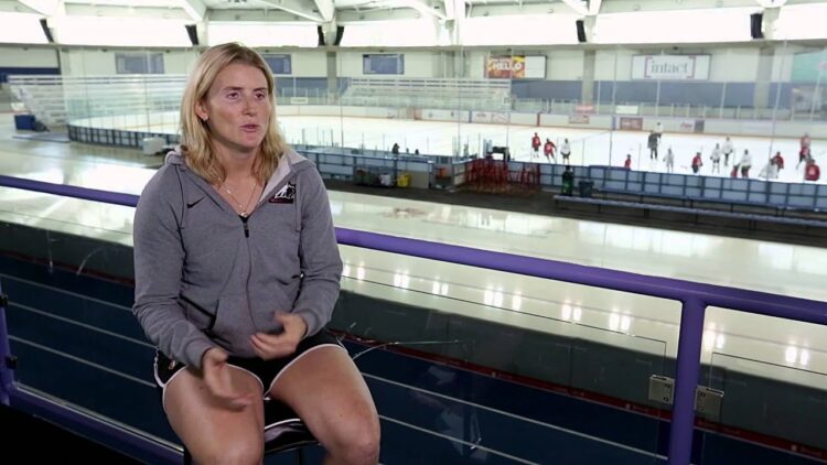 hayley wickenheiser 3