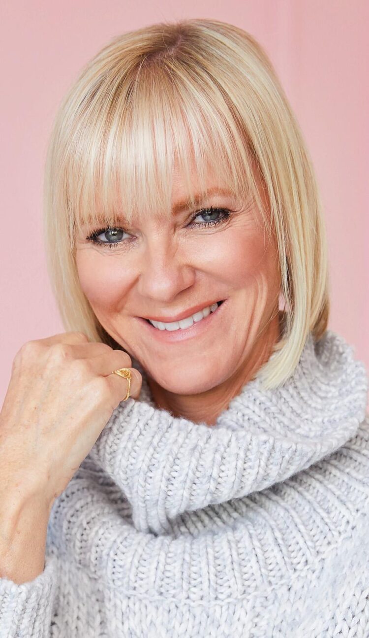 hermione norris 6