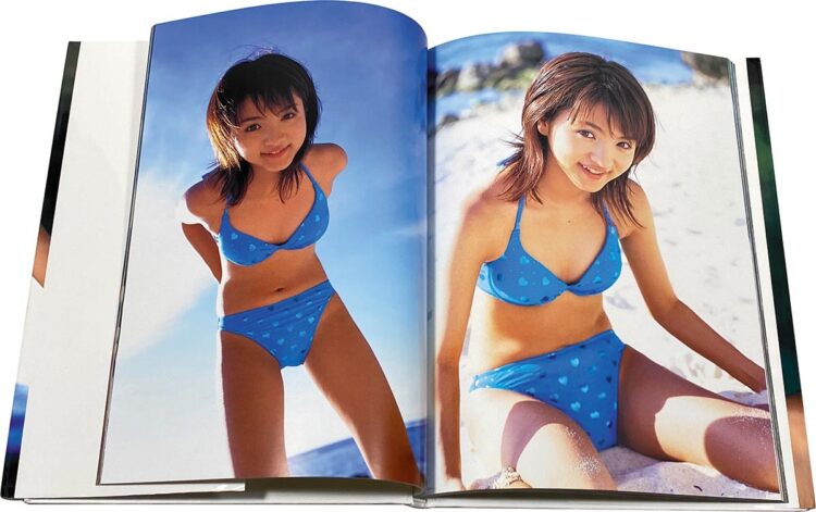 hikari mitsushima 12