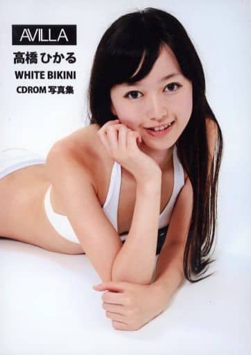 8 Hot Sexy Hikaru Takahashi Bikini Pics