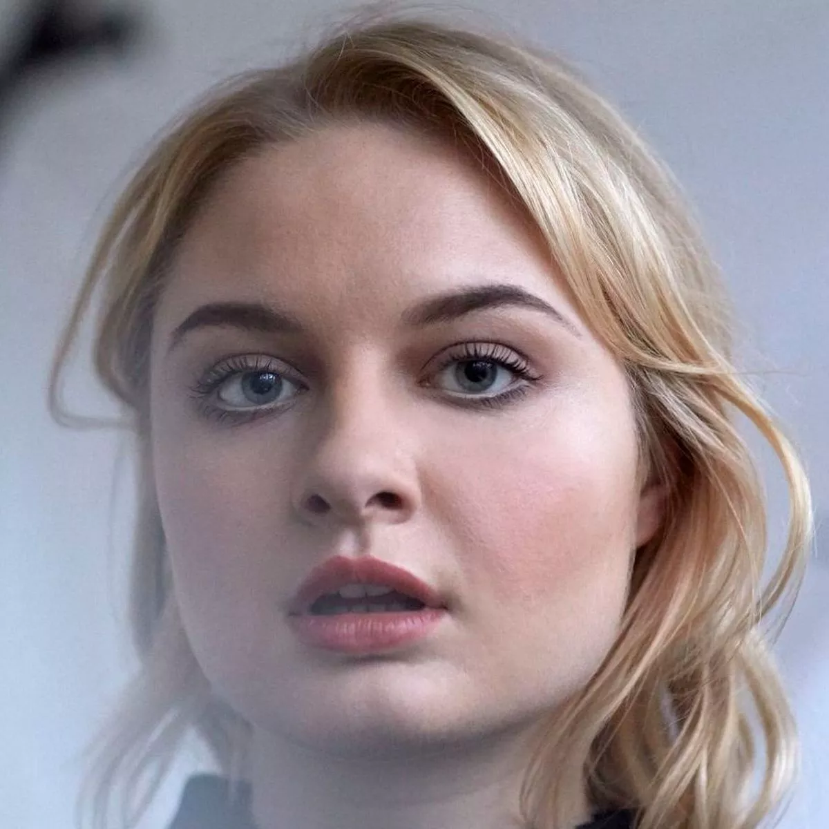 holly lapsley fletcher 9