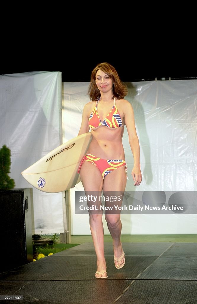 illeana douglas