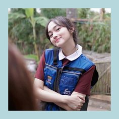indah kusuma 10