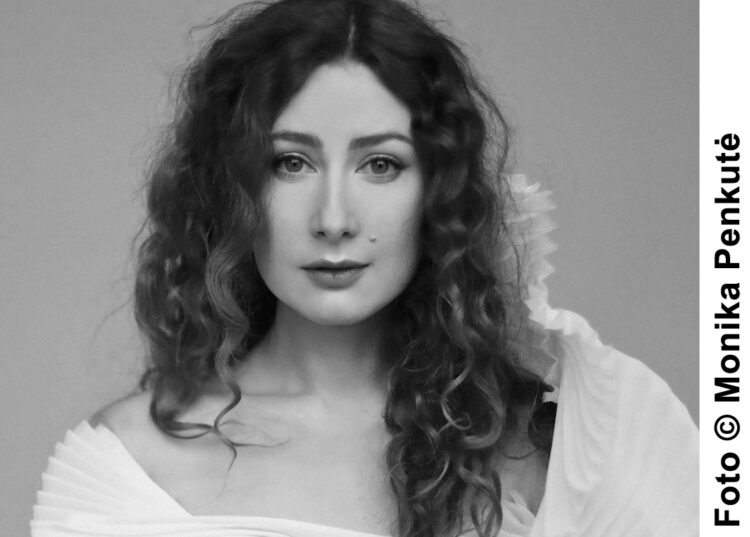 indre valantinaite 1