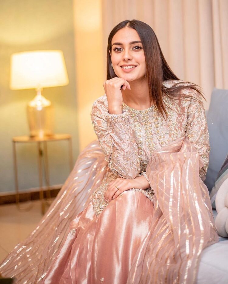 iqra kanwal 4