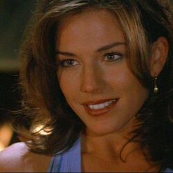 iris amber stenger 18