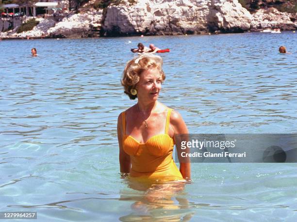 isabel martinez deperon 1