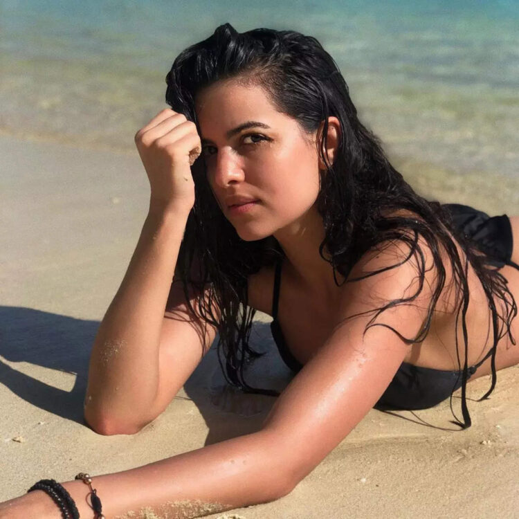 isabelle goncalves 5