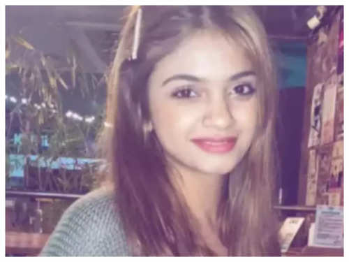 ishwari deshpande 18