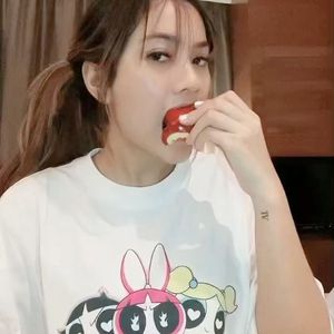 ivana meylanda saragih 8