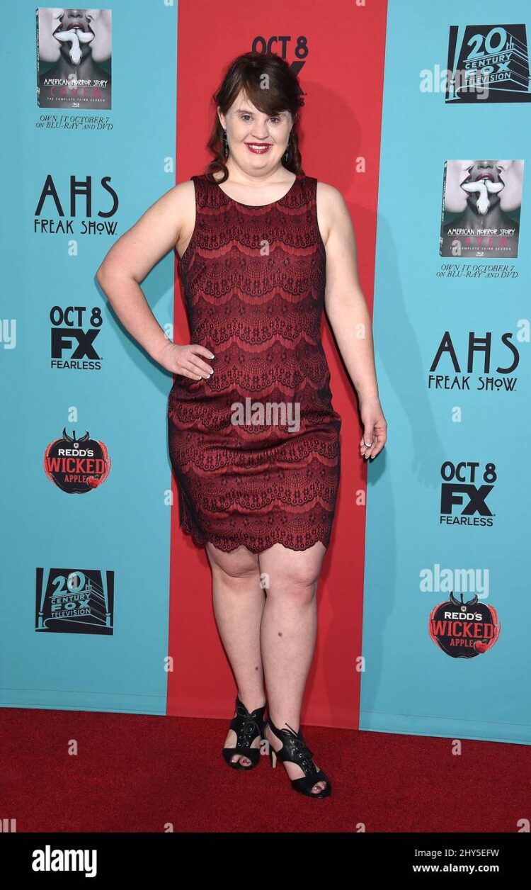 jamie brewer 4