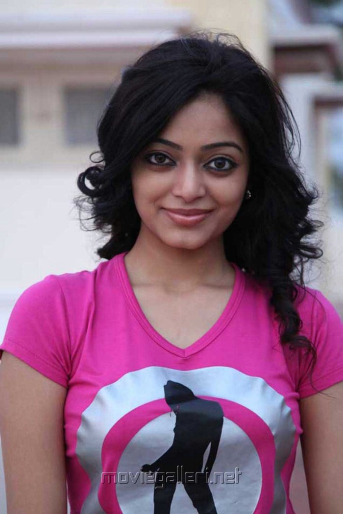 janani iyer 6