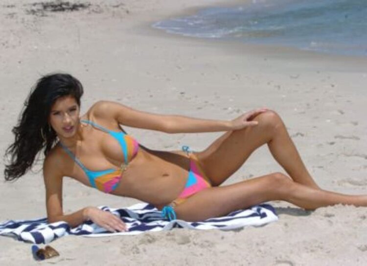 jaslene gonzalez 8