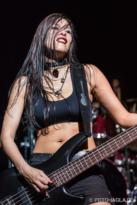 jen majura 7