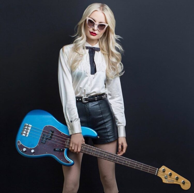 jennie vee 9