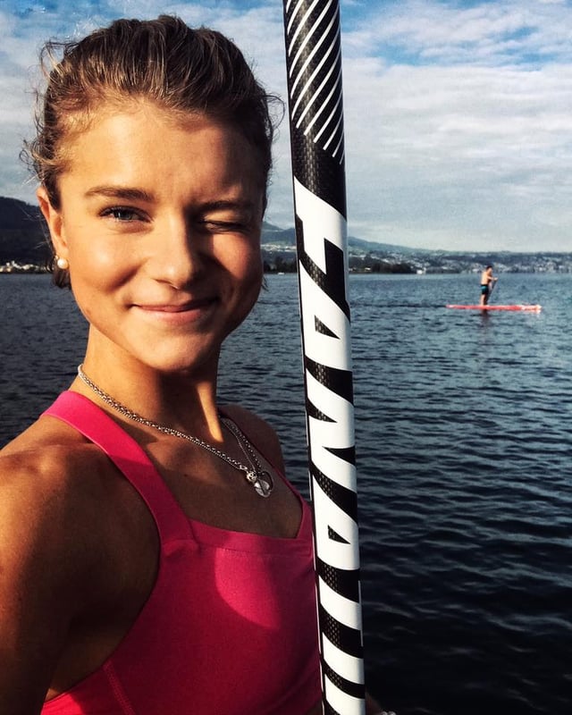 7 Hot Sexy Jenny Rissveds Bikini Pics