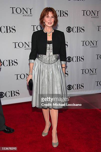 joanna gleason 6