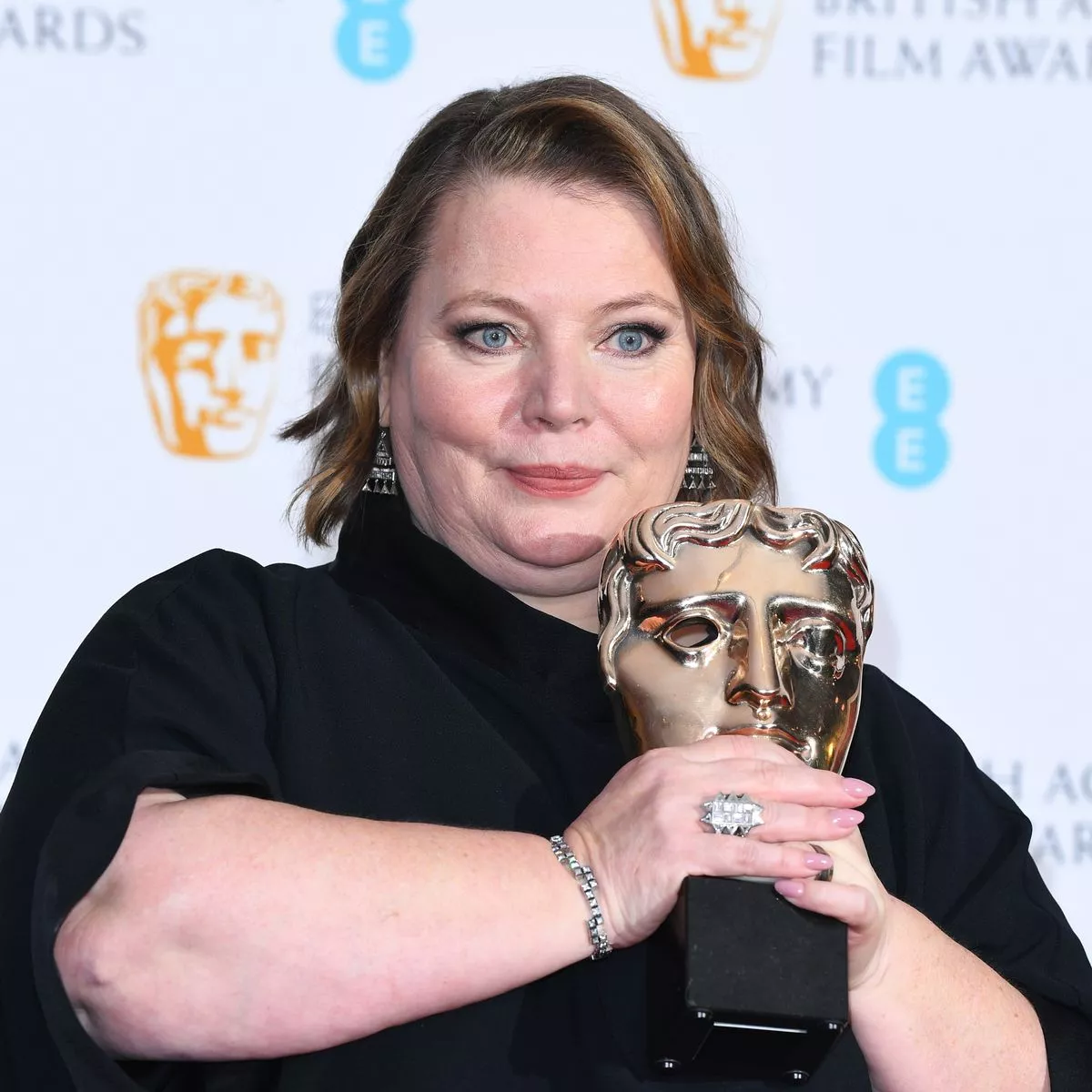 joanna scanlan 5