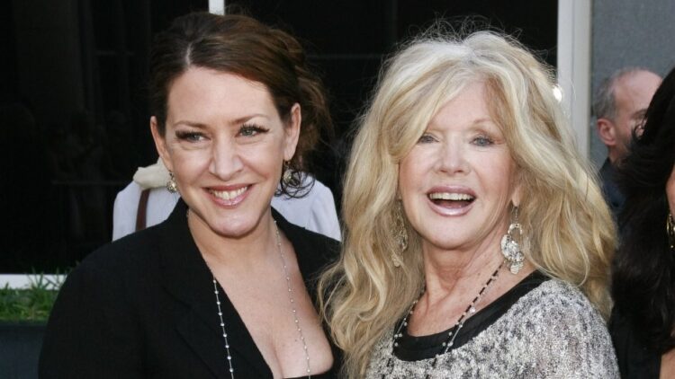 joely fisher 9