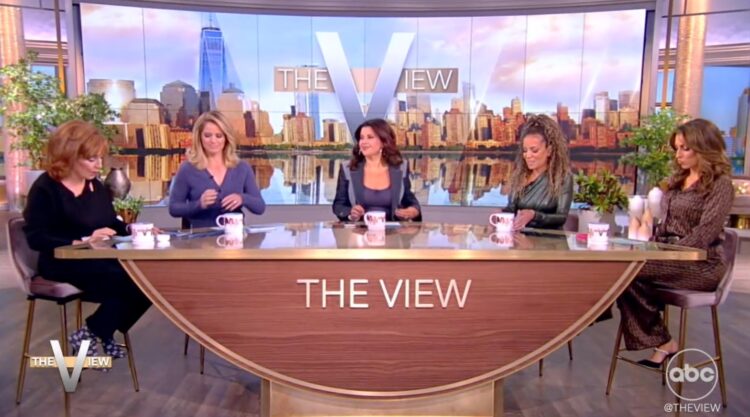 julia cheyenne hurley 4