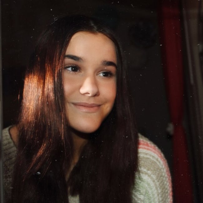 julia the kinda funny person 3